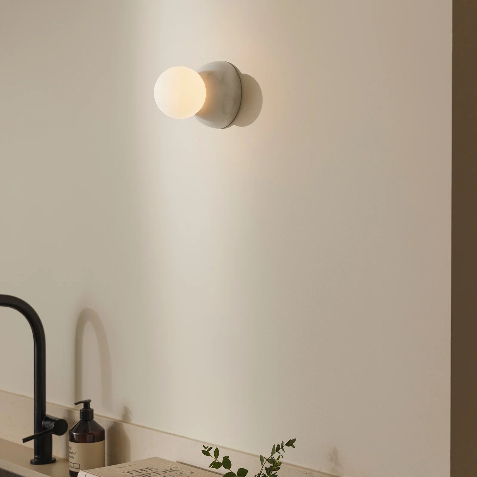 Vegglampe/taklampe Torrano 13 IP44 White Marble